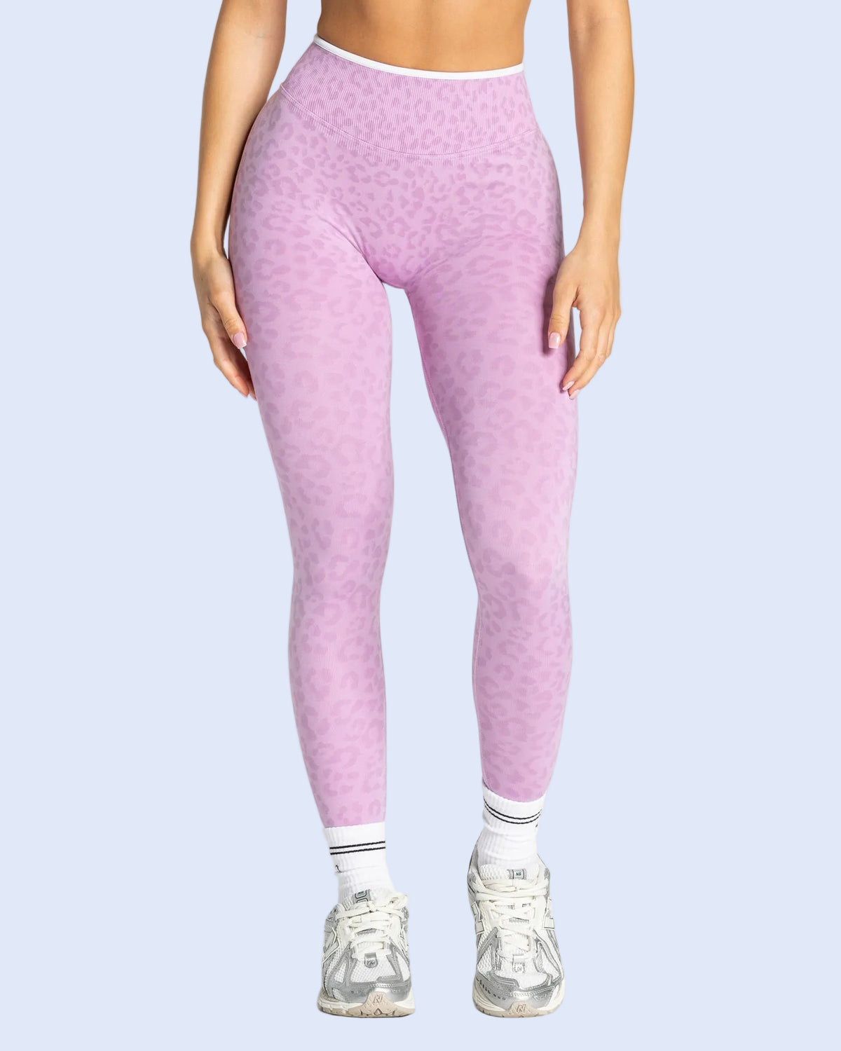 Contrastline Sculpt Scrunch Leggings | Leopard Print - ActivewearBox.com