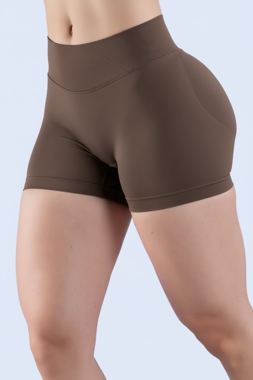 DYNAMIC SCRUNCH SHORTS