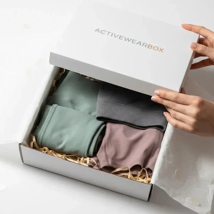 activewear-mystery-box-unboxing-photo