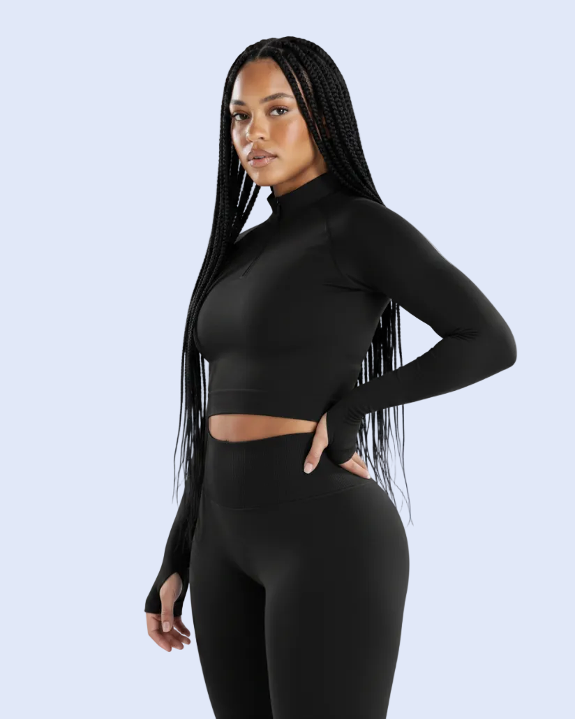 Black - 3/4 Side Lean