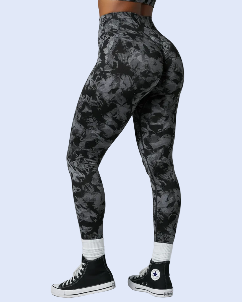 Close-Up 3/4 – Grey Black Vein Leggings