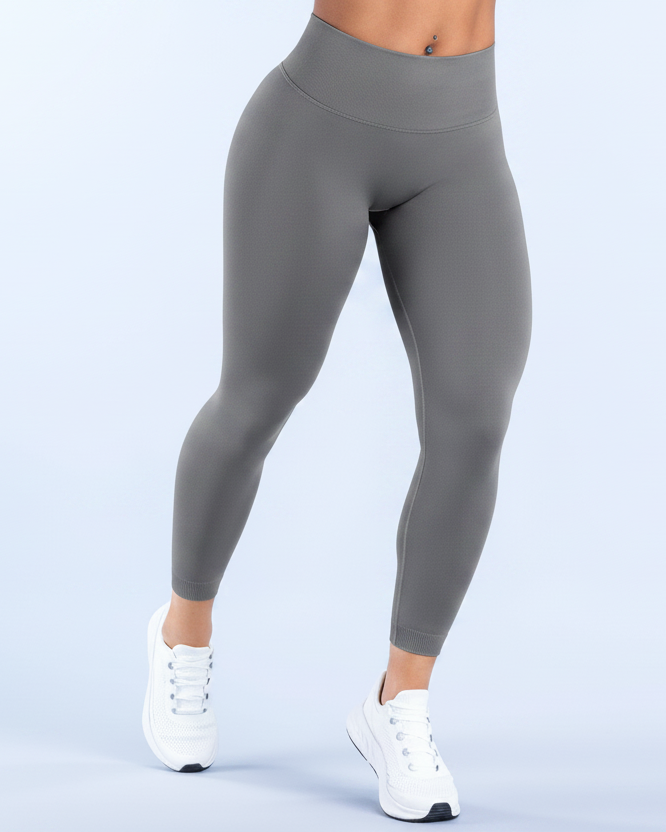 Lock-In Gray - Front Side Angle