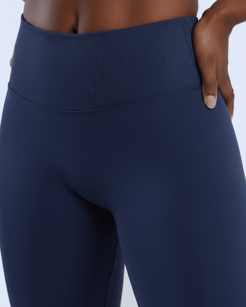 Navy – Waistband Front Detail